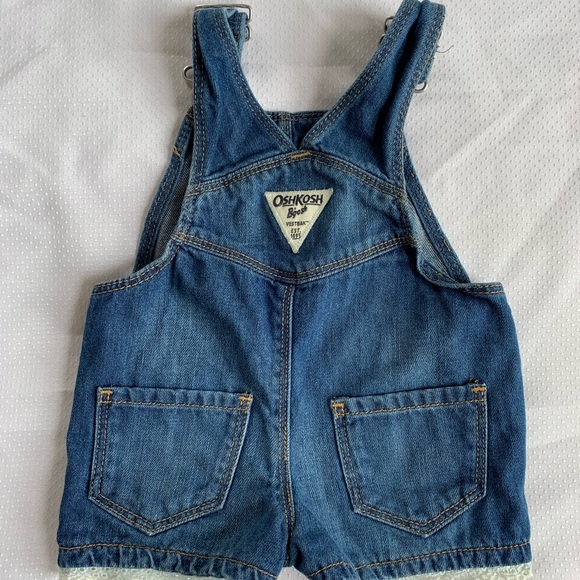 ✨SOLD✨ 6M OshKosh B’gosh Baby Overall Shorts with Lace Trim - Picture 3 of 5